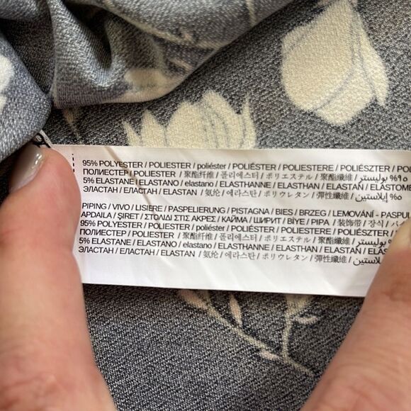 NWT Mango Buttoned Shoulder Dress Floral Sz 6 - Picture 9 of 10